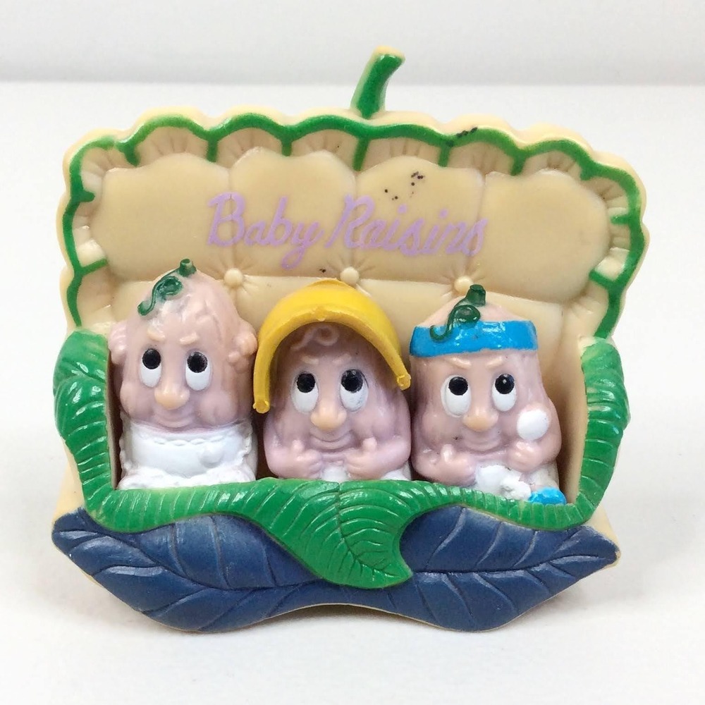 Vintage 1980s Giftco Baby Raisins Refrigerator Magnet Anthropomorphic 3D